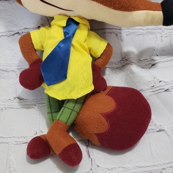 Disney Zootopia Nick Wilde Fox 15-Inch Plush Pillow Stuffed Animal Toy Felt - Picture 3 of 7